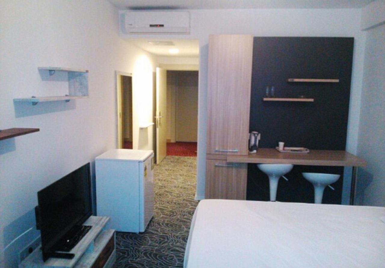 The Tuyap Ozyurtlarsuites Istanbul Exterior photo